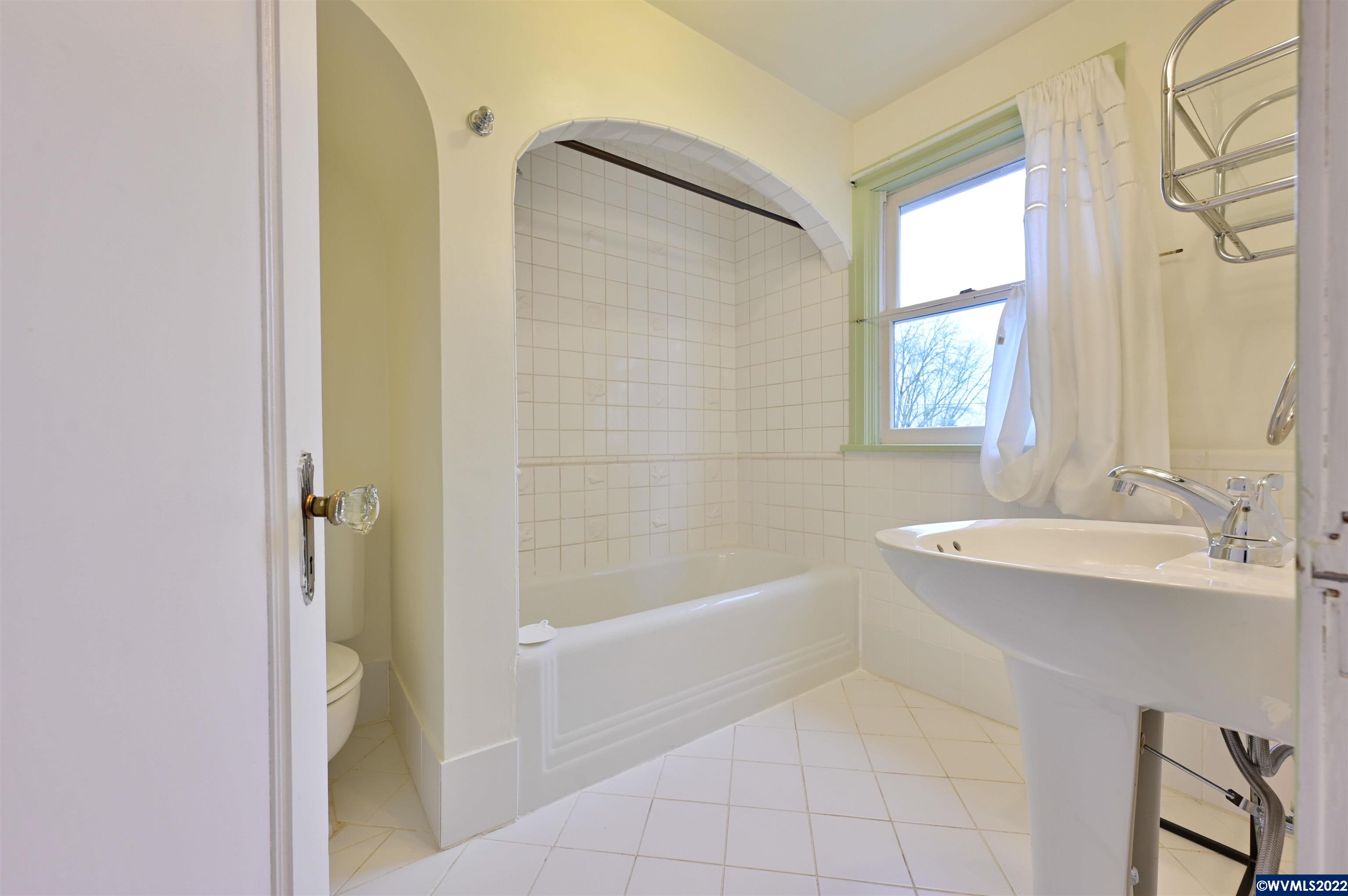 804 Southwest 10th Avenue Albany, OR 97321 - Photo 29 of 41