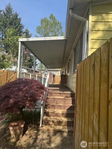 a view of outdoor space