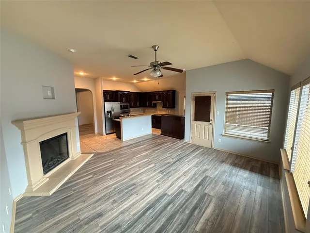 $2,500 | 213 Warbler Drive, DeSoto, TX 75115