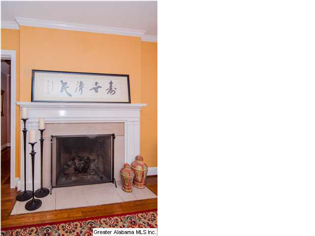 130 Hawthorne Road East Birmingham, AL 35209 - Photo 12 of 32