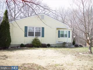 212 Hartford Road Mount Laurel, NJ 08054 - Photo 2 of 4