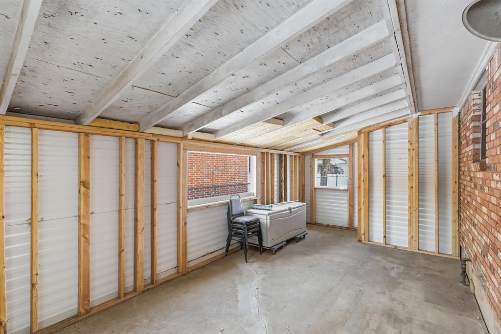 107 North 7th Street Krum, TX 76249 - Photo 29 of 40