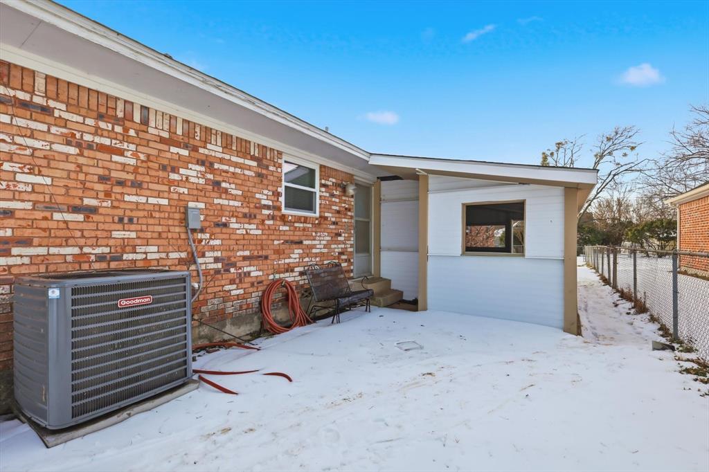 107 North 7th Street Krum, TX 76249 - Photo 37 of 40