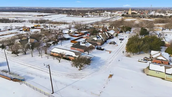 $280,000 | 107 North 7th Street, Krum, TX 76249