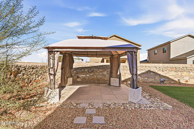 $349,900 | 525 Issa Circle, El Paso, TX 79932