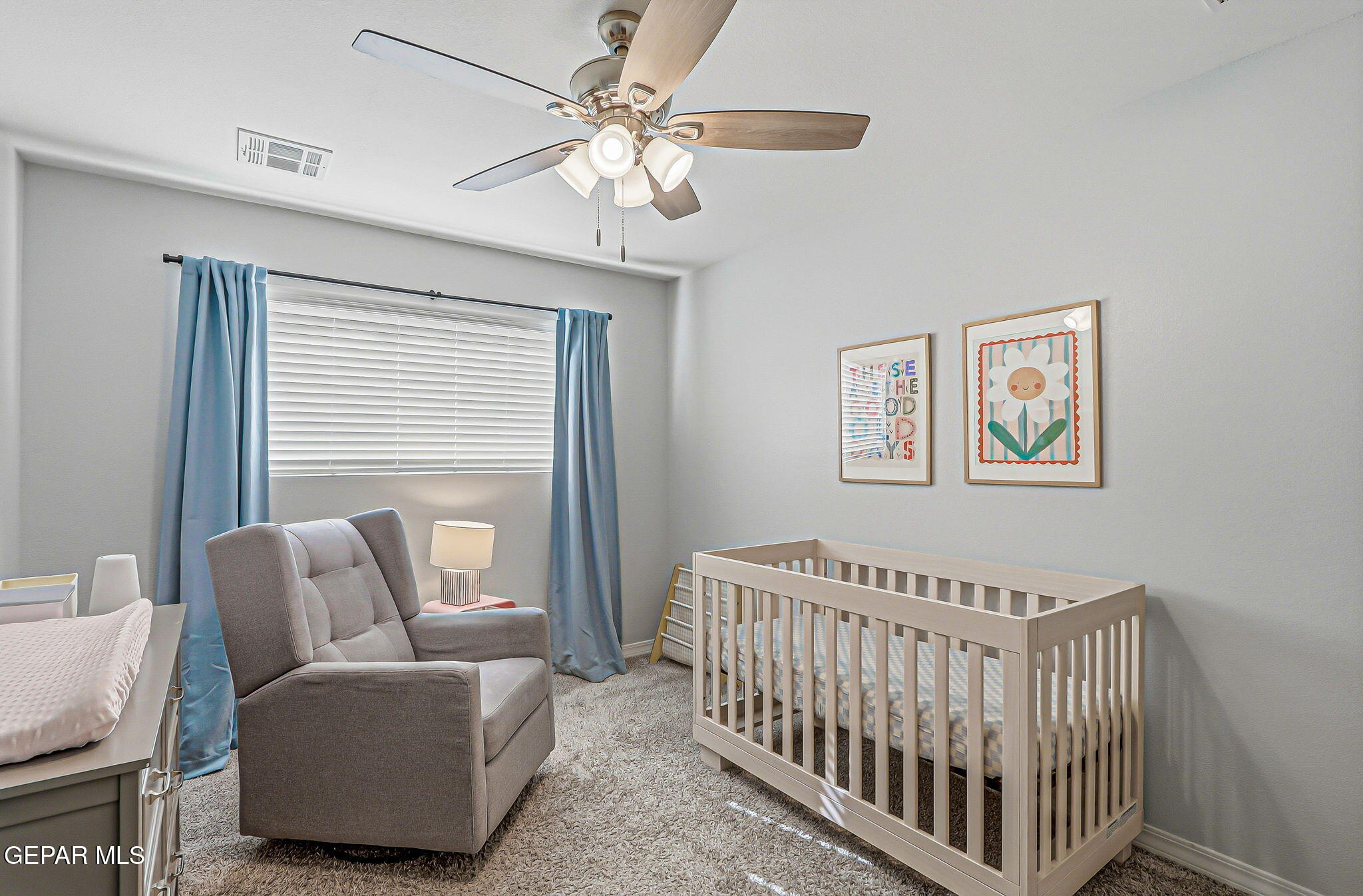 525 Issa Circle El Paso, TX 79932 - Photo 33 of 47 a living room with furniture and a window