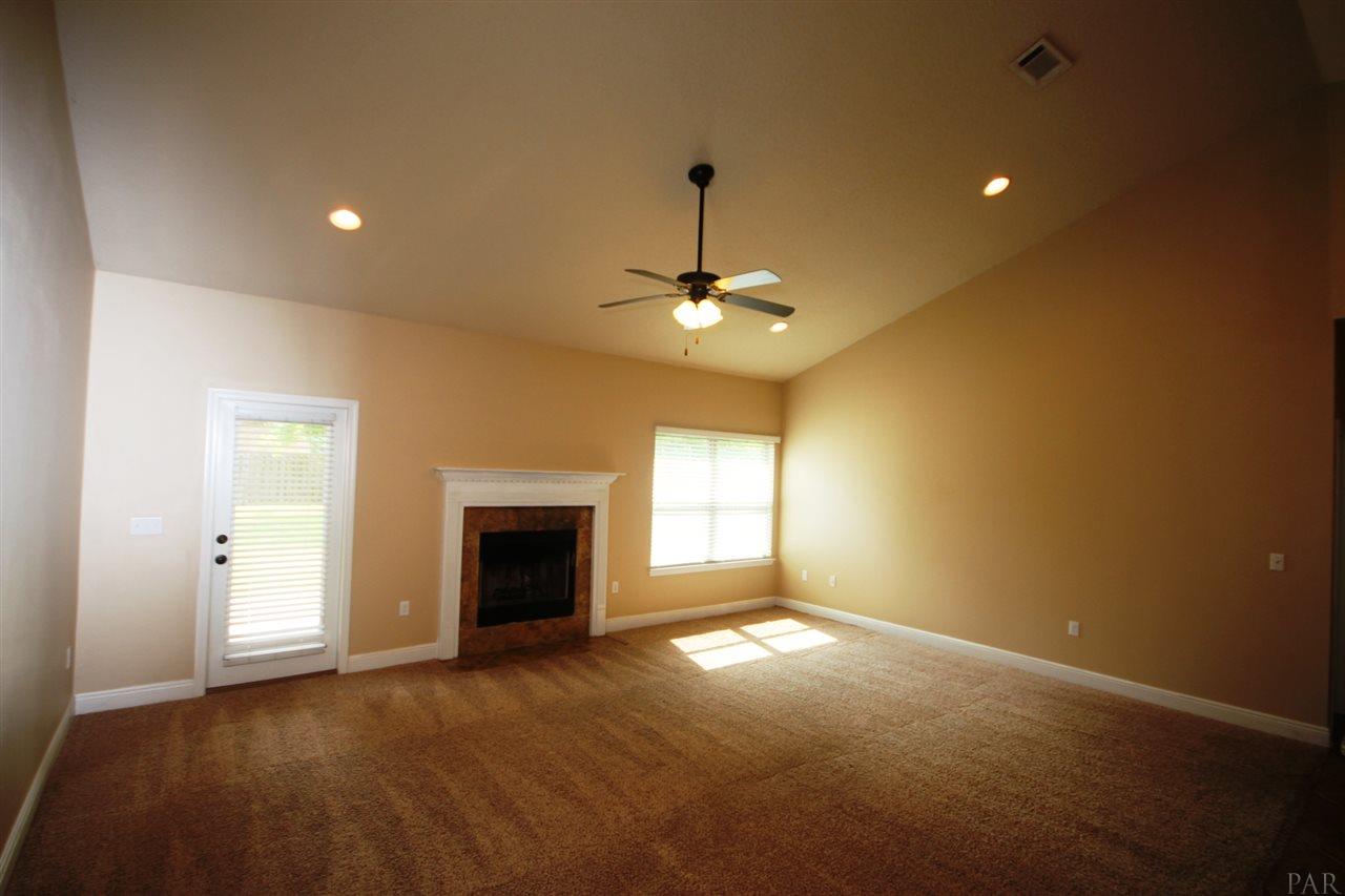 2622 Tulip Hill Road Pace, FL 32571 - Photo 8 of 31 Gallery Image 8