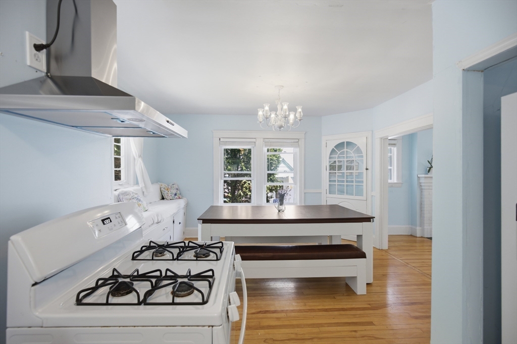 52 Eagle Road Worcester, MA 01605 - Photo 15 of 42