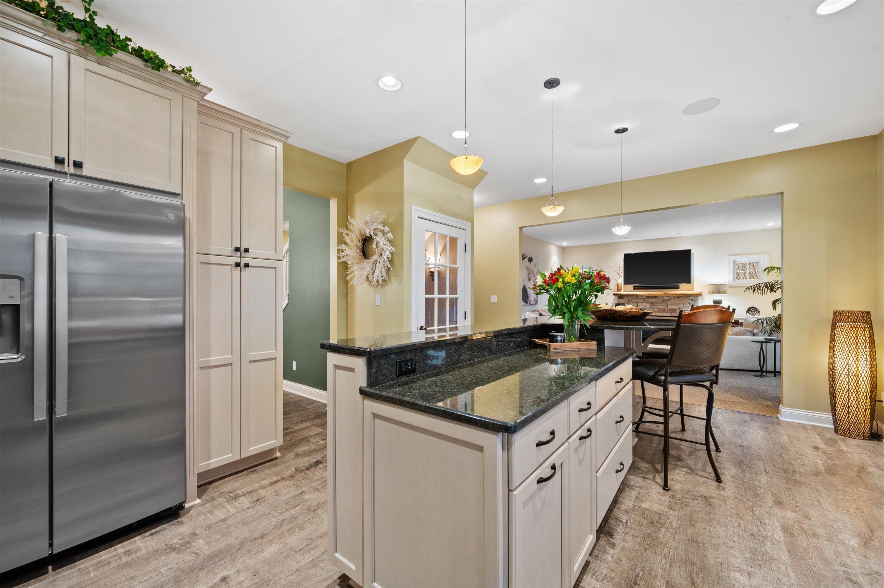 W285N7383 Bark River Road Hartland, WI 53029 - Photo 13 of 66 31-DSC1248