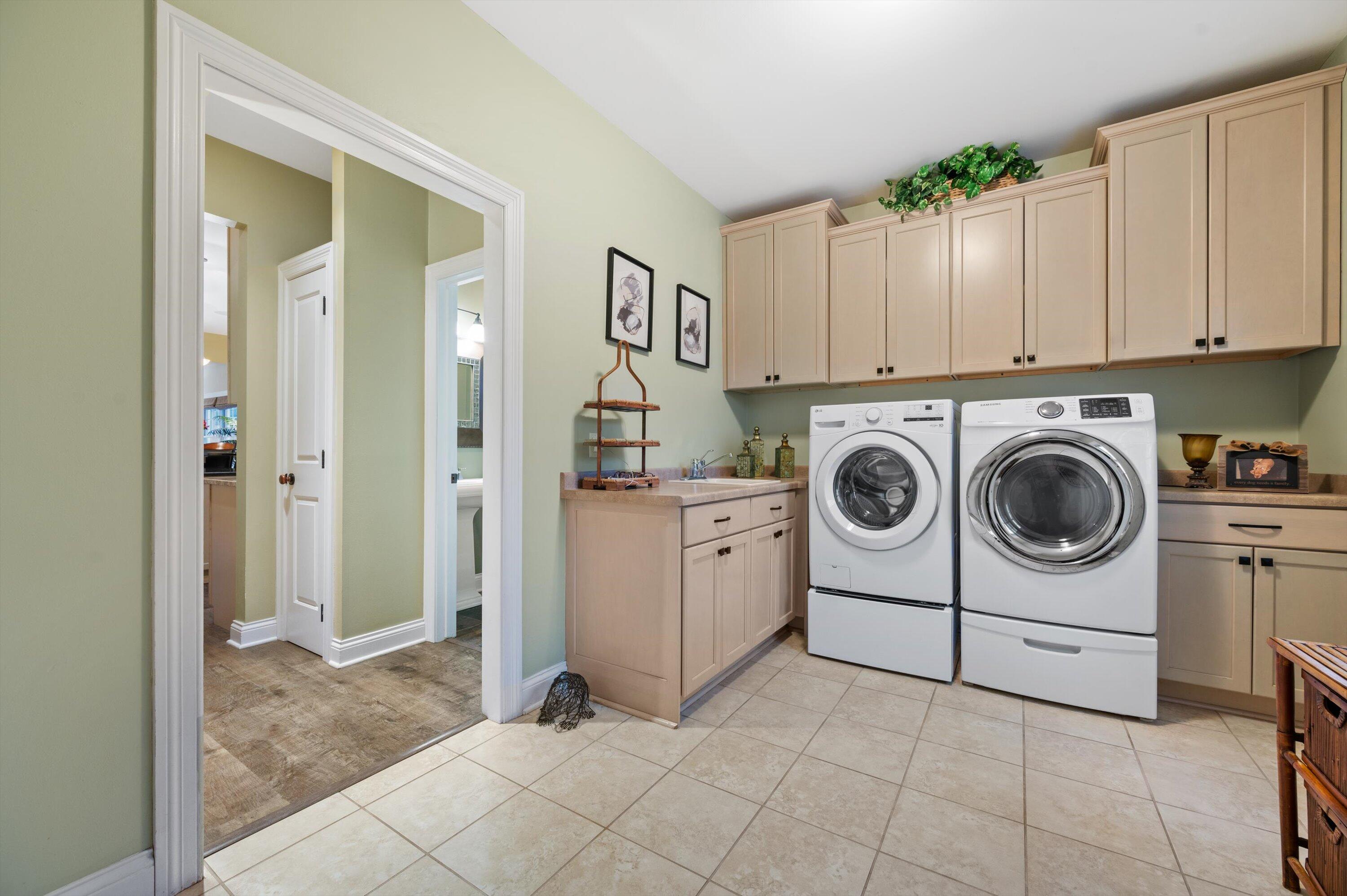 W285N7383 Bark River Road Hartland, WI 53029 - Photo 24 of 66 11-DSC1152