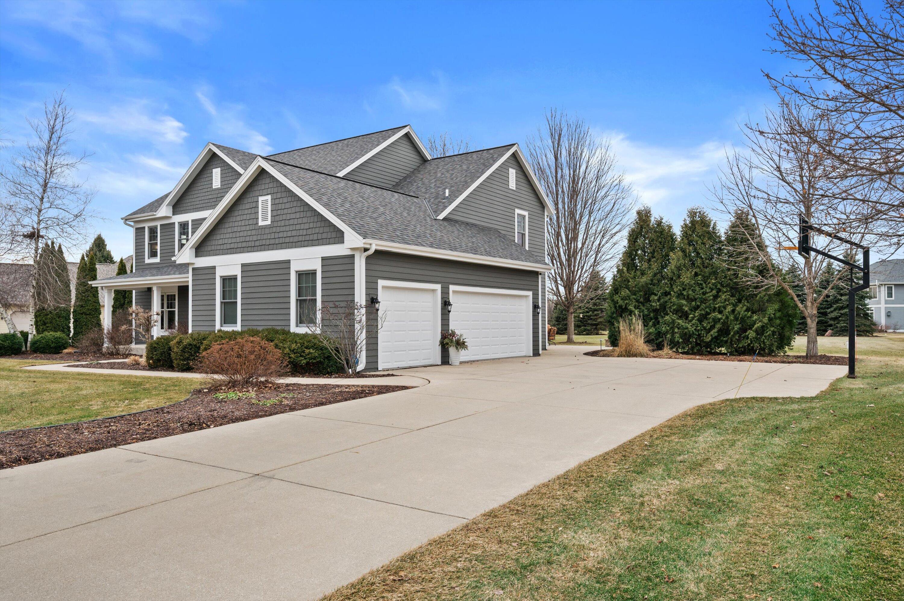 W285N7383 Bark River Road Hartland, WI 53029 - Photo 3 of 66 03-DSC1116