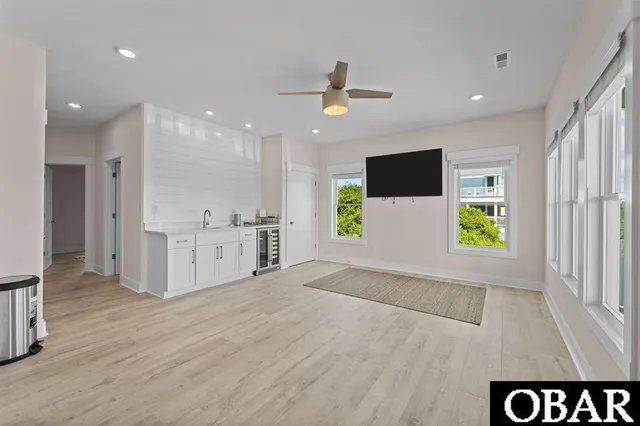 $1,100,000 | 2206 Sandpiper Road, Corolla, NC 27927