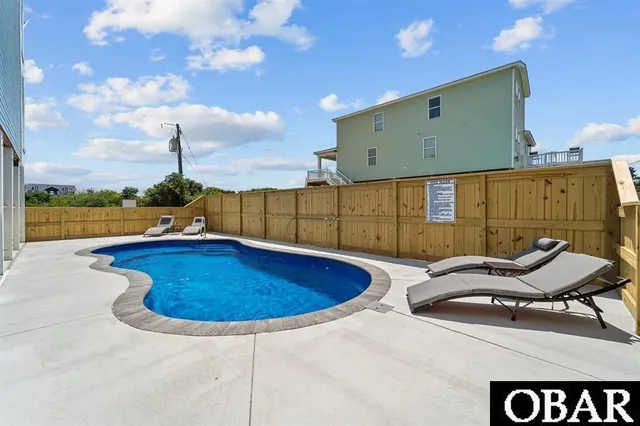 $1,100,000 | 2206 Sandpiper Road, Corolla, NC 27927