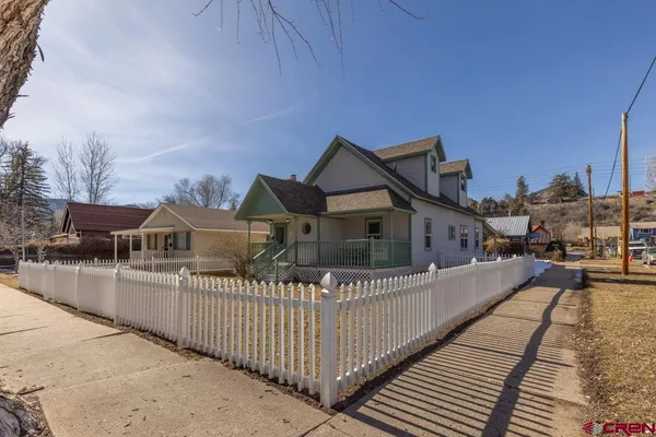 $879,000 | 1867 West 2nd Avenue, Durango, CO 81301