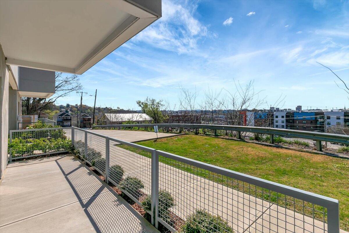 411 Fairpoint Street, Unit 101 Chattanooga, TN 37405 - Photo 12 of 27 13