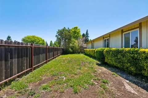$615,000 | 7293 Circle Drive, Rohnert Park, CA 94928