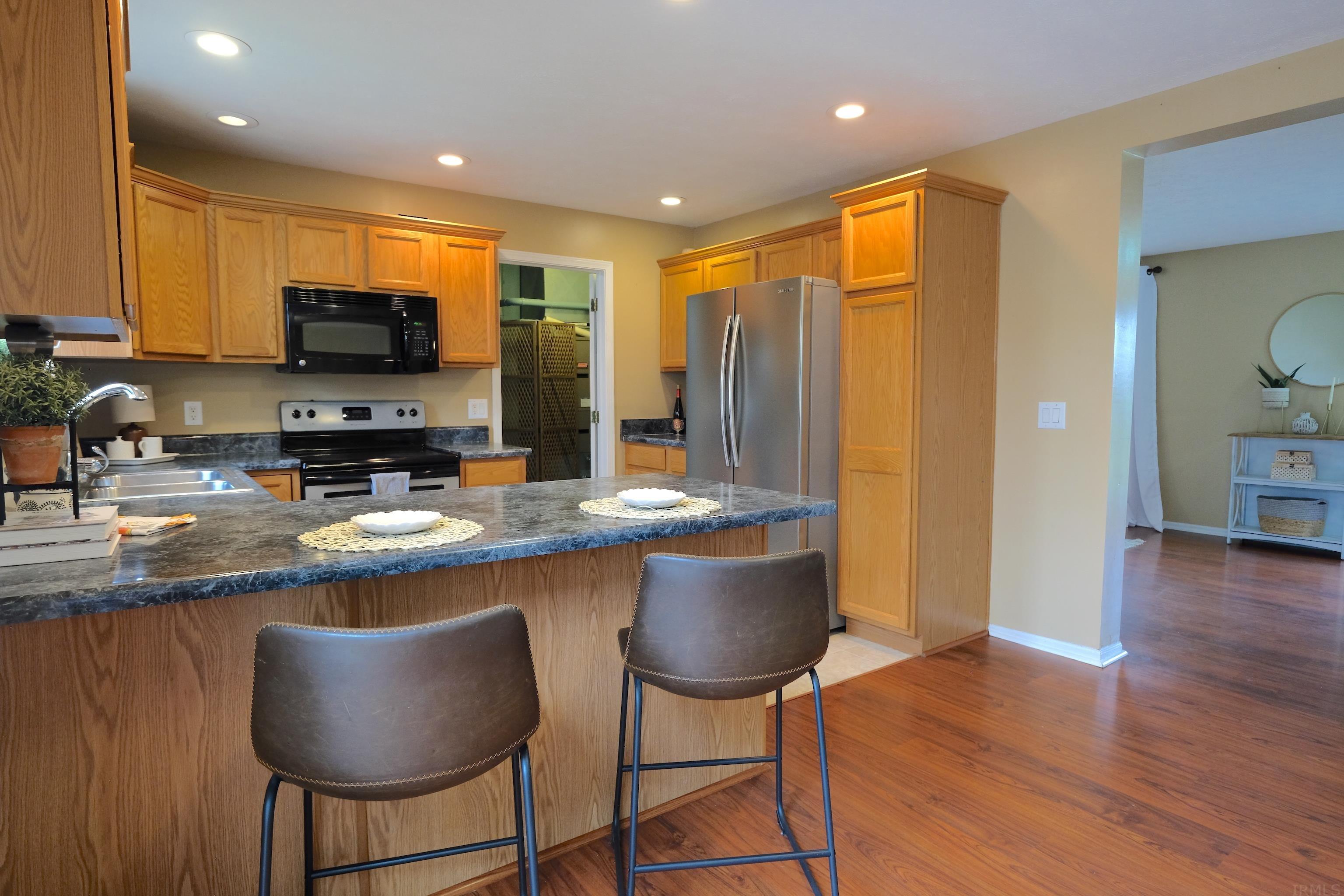 4261 North Rindle Lane Bloomington, IN 47404 - Photo 11 of 29 Gallery Image 11