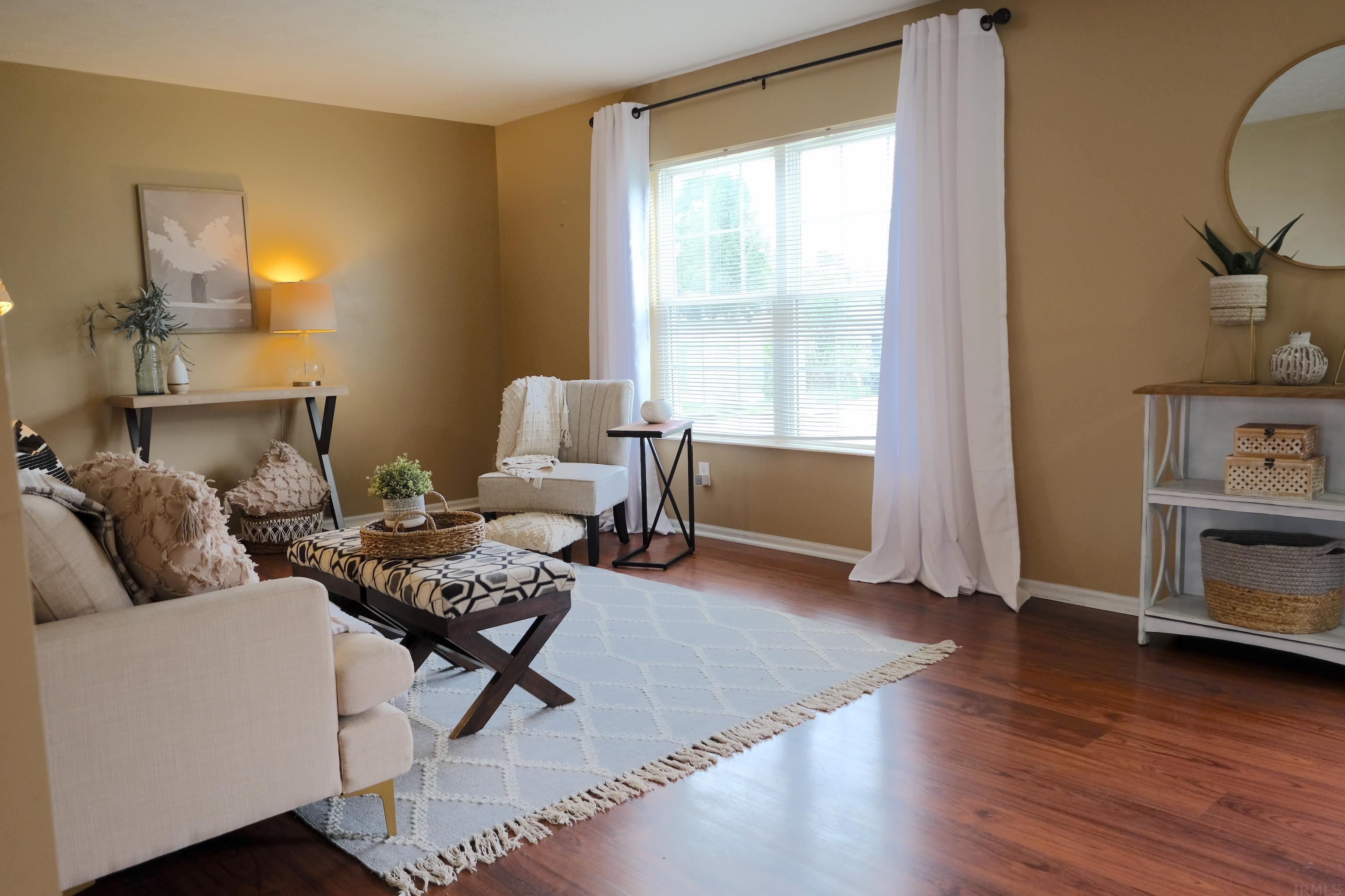 4261 North Rindle Lane Bloomington, IN 47404 - Photo 4 of 29 Gallery Image 4