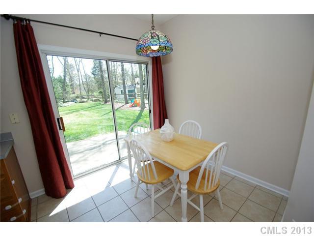 12311 Freshwell Road Charlotte, NC 28273 - Photo 8 of 16