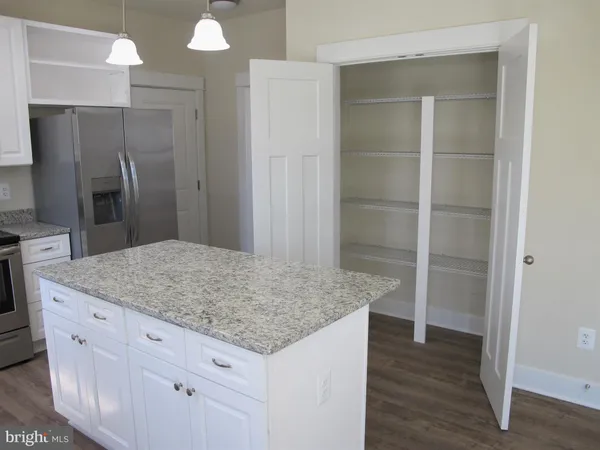 $2,495 | 43 Lee Street, Montross, VA 22520