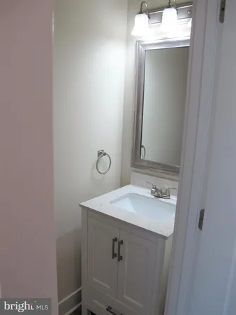 $2,495 | 43 Lee Street, Montross, VA 22520