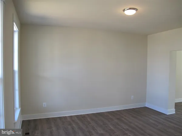 $2,495 | 43 Lee Street, Montross, VA 22520