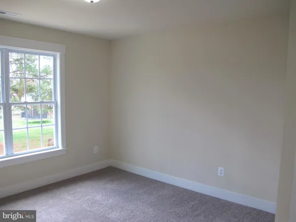 $2,495 | 43 Lee Street, Montross, VA 22520