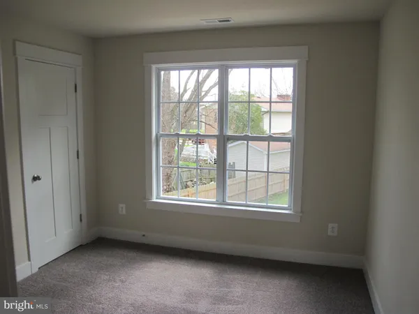 $2,495 | 43 Lee Street, Montross, VA 22520