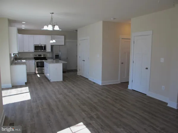 $2,495 | 43 Lee Street, Montross, VA 22520