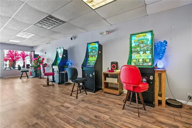 $275,000 | 934 5th Avenue, Coraopolis, PA 15108