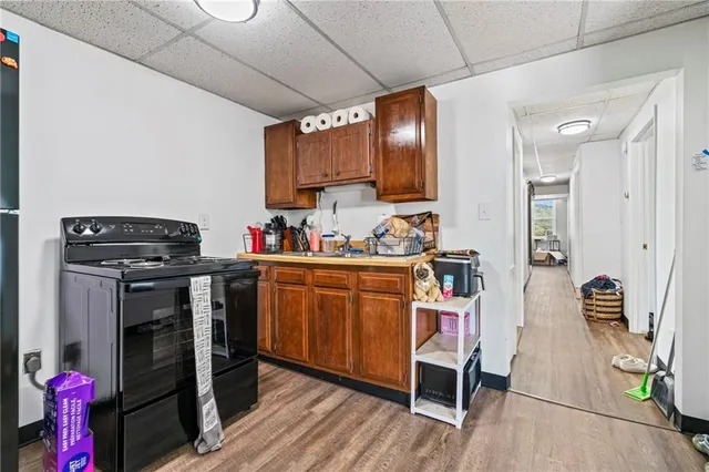 $275,000 | 934 5th Avenue, Coraopolis, PA 15108