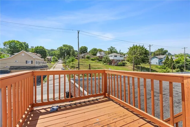 $275,000 | 934 5th Avenue, Coraopolis, PA 15108