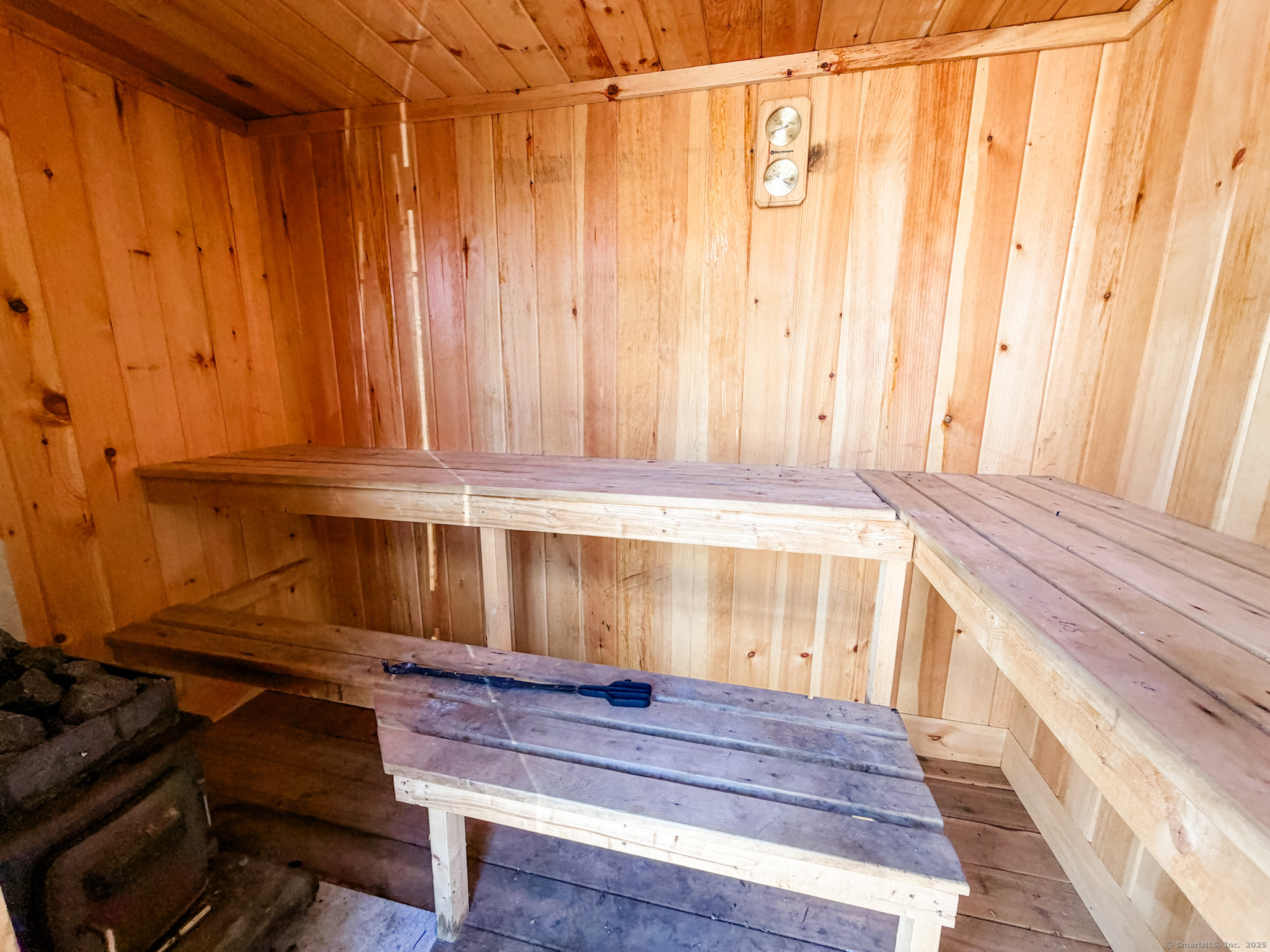 4 Jerusalem Road Windham, CT 06280 - Photo 23 of 37 a living room with a bed and furniture