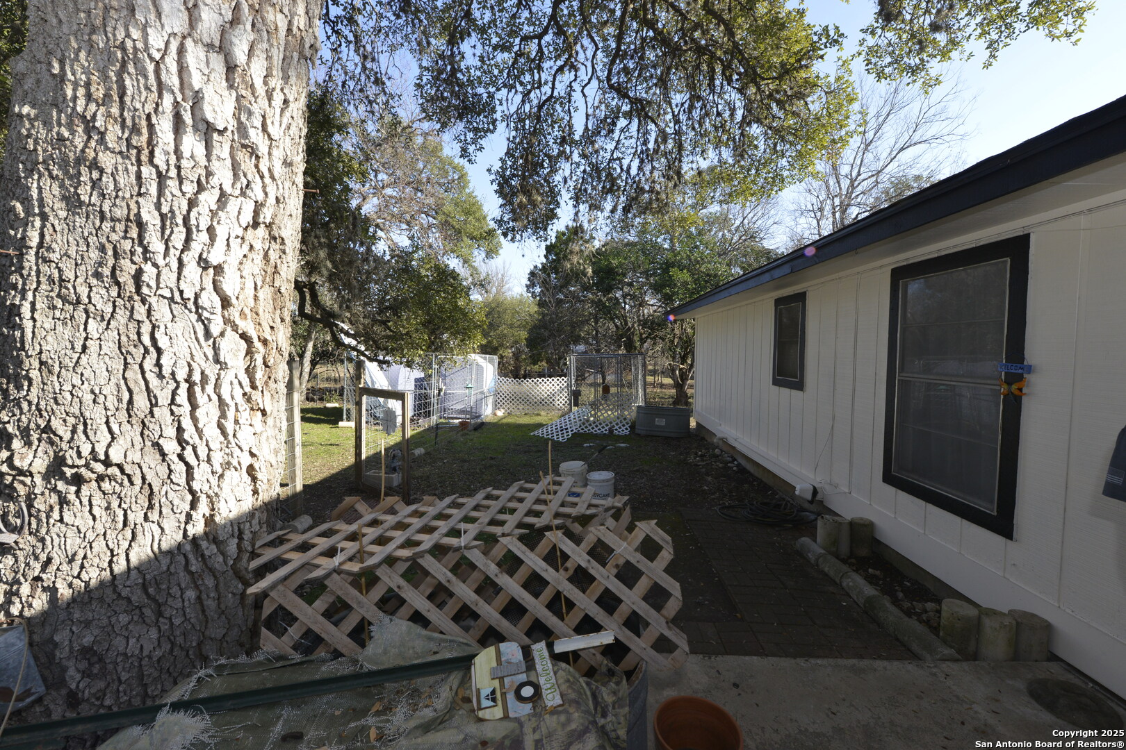 207 Hackberry Street Bandera, TX 78003 - Photo 22 of 27