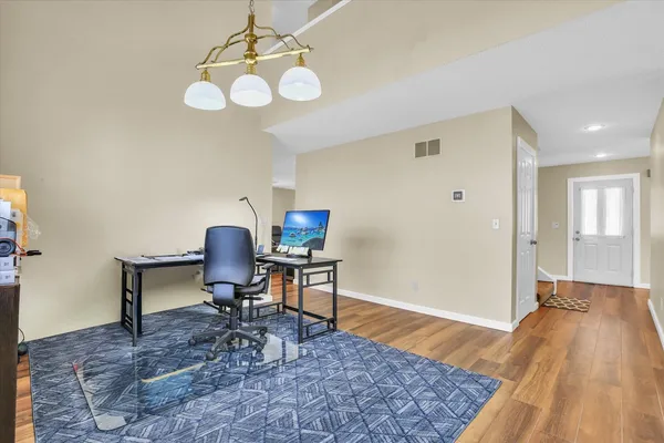 $519,900 | 2504 Lakewood Drive, Champaign, IL 61822