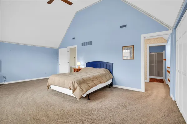 $519,900 | 2504 Lakewood Drive, Champaign, IL 61822