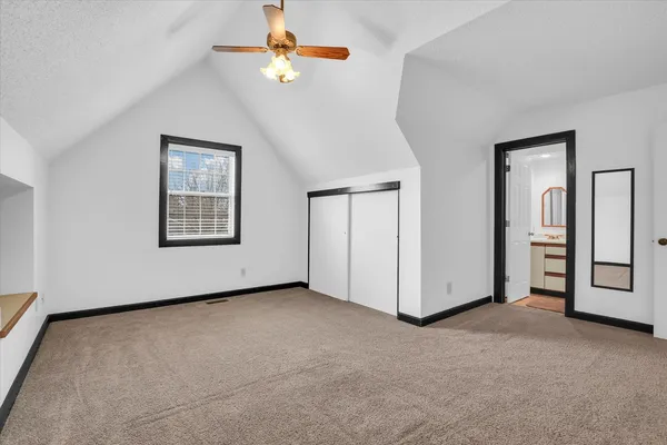$519,900 | 2504 Lakewood Drive, Champaign, IL 61822