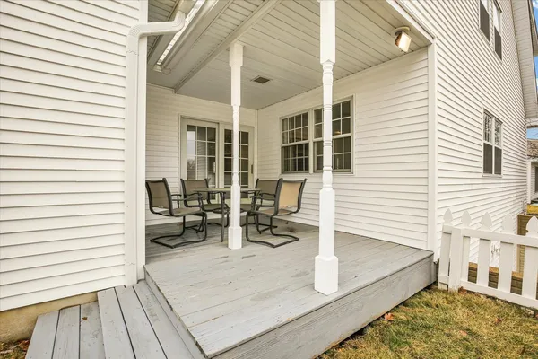 $519,900 | 2504 Lakewood Drive, Champaign, IL 61822