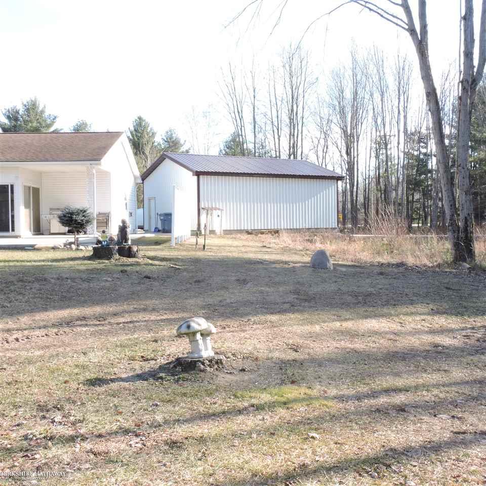 5800 Hess Road Vassar, MI 48768 - Photo 38 of 45