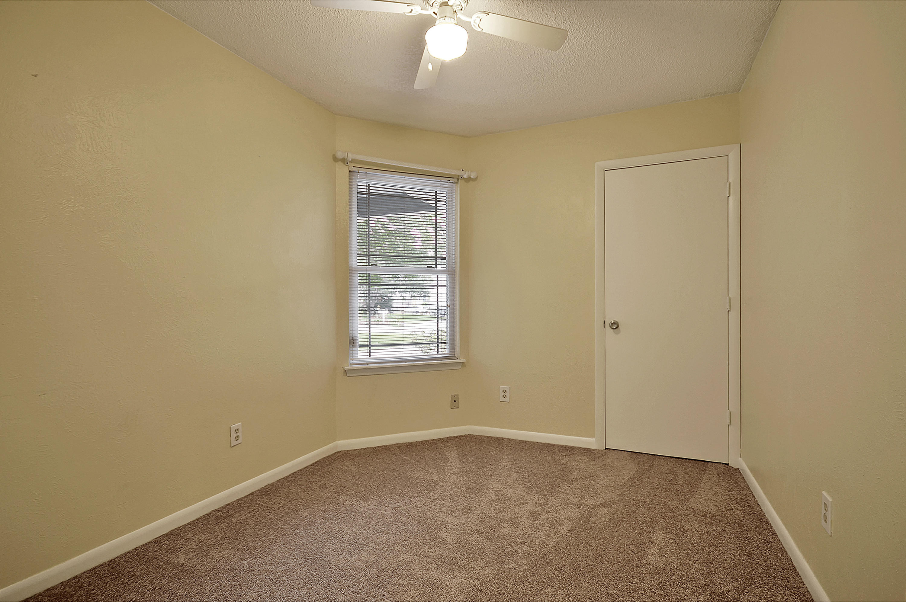 118 Lancashire Road Summerville, SC 29486 - Photo 15 of 29 DSC_0035_DSC_0038 copy
