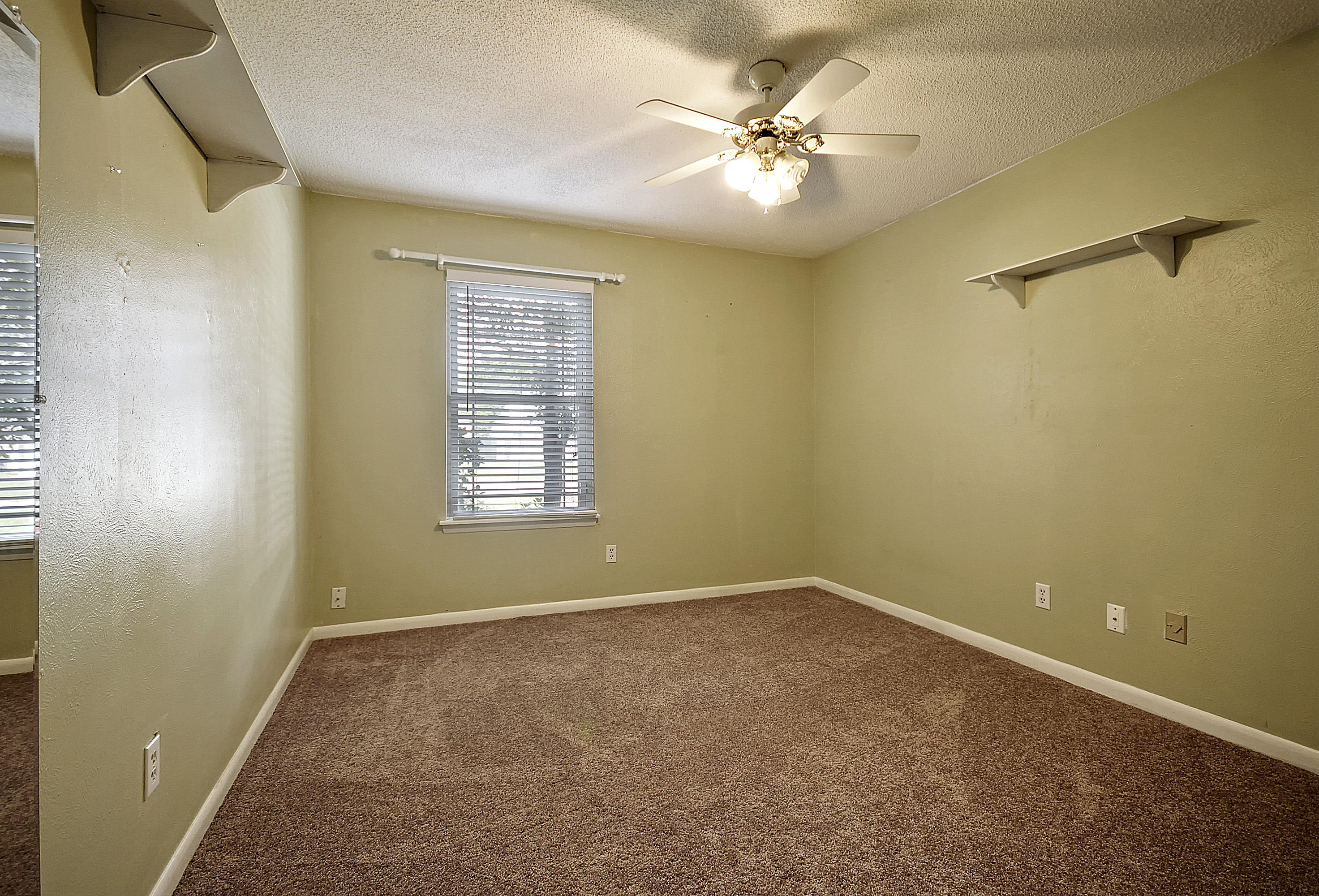 118 Lancashire Road Summerville, SC 29486 - Photo 16 of 29 DSC_0043_DSC_0045 copy