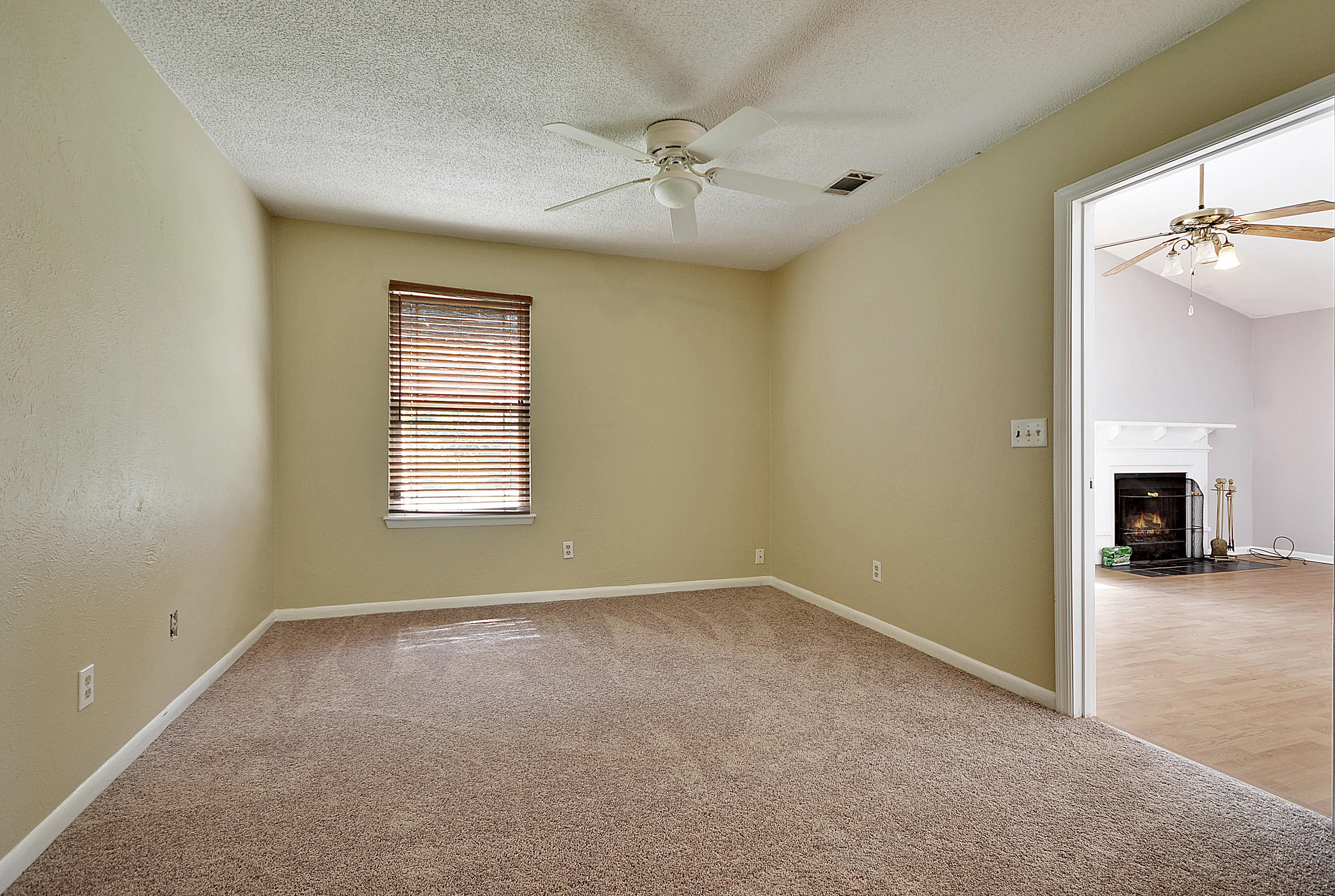118 Lancashire Road Summerville, SC 29486 - Photo 20 of 29 DSC_0069_DSC_0073 copy