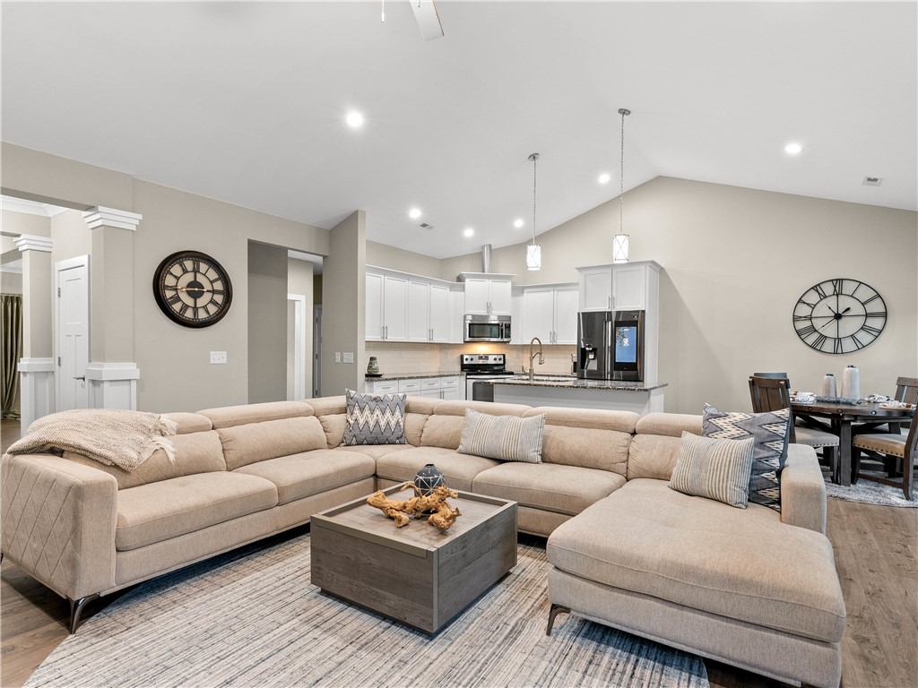 1437 Casey Creek Road Chesnee, SC 29323 - Photo 12 of 49