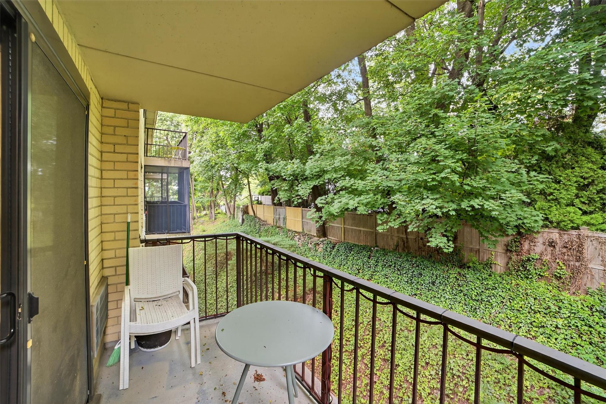 108 Sagamore Road, Unit 5F Tuckahoe, NY 10707 - Photo 30 of 33 View of balcony