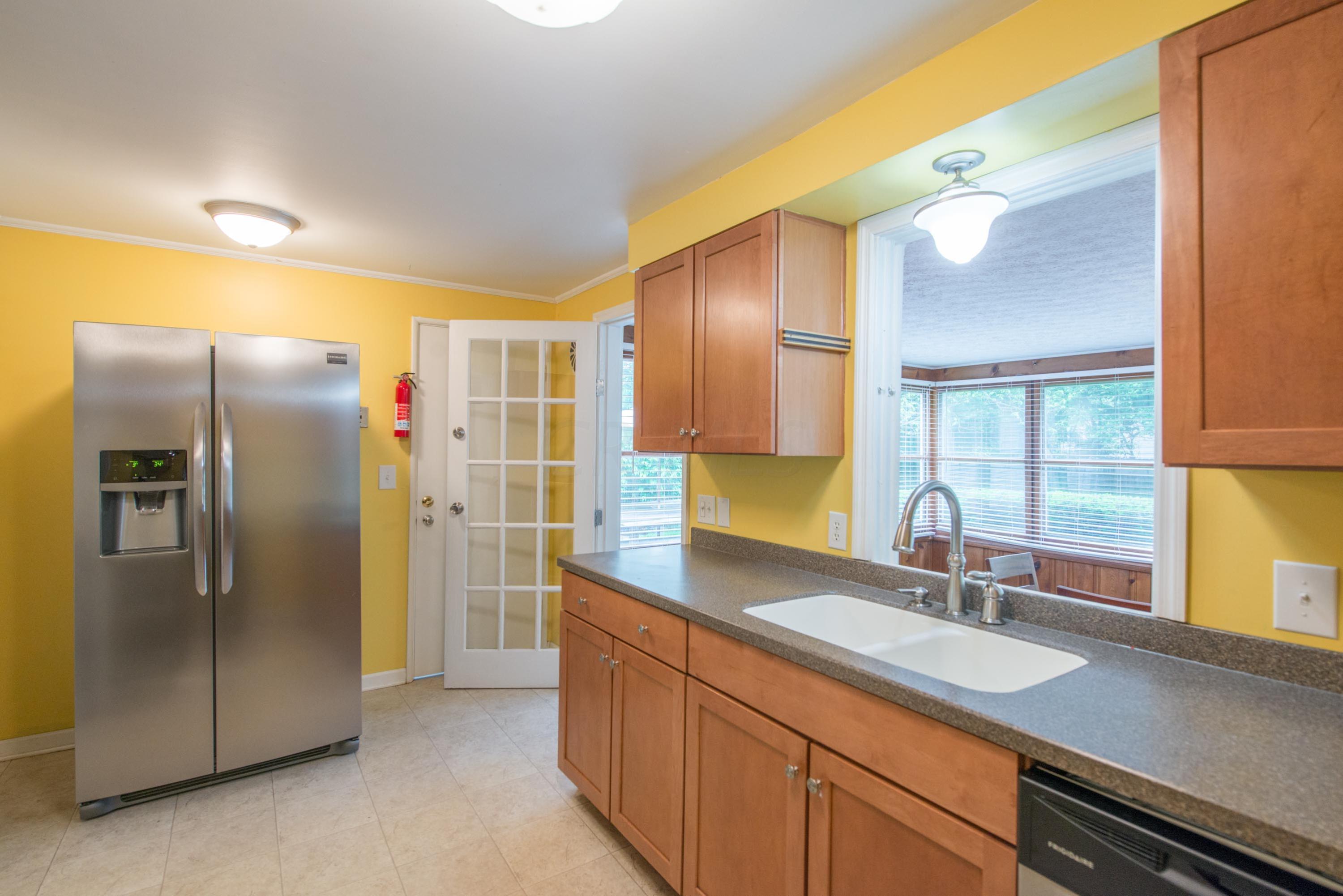 3251 Redding Road Columbus, OH 43221 - Photo 9 of 28 Gallery Image 9