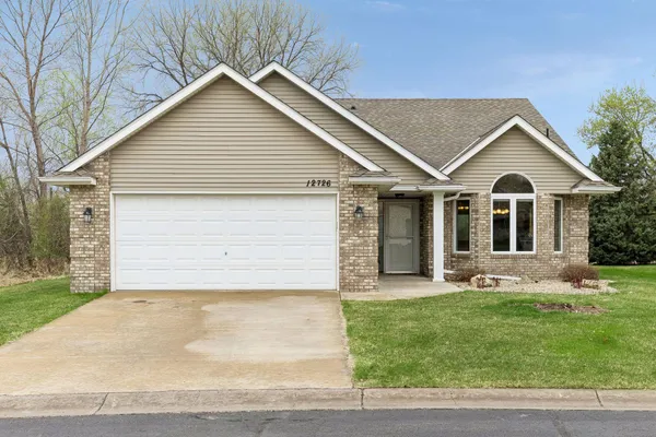 $369,900 | 12726 Ivywood Street Northwest, Coon Rapids, MN 55448