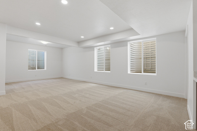 538 North Legend Circle, Unit 505 Mapleton, UT 84664 - Photo 38 of 48 Spacious room featuring gleaming wood-finish flooring, recessed ceiling lighting, and an abundance of natural light from multiple shuttered windows