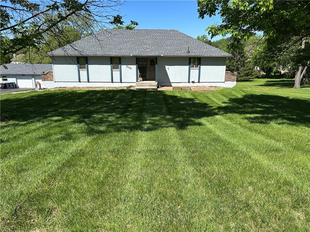 2105 Northeast Porter Road Blue Springs, MO 64014 - Photo 3 of 7