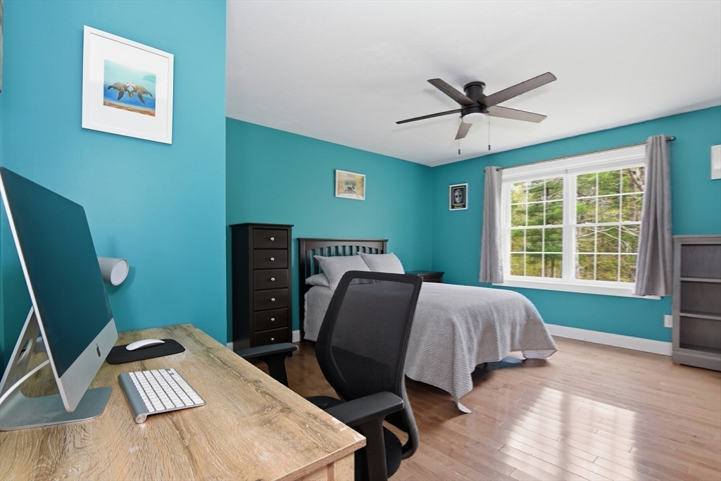 32 1/2 East Howland Road Freetown, MA 02717 - Photo 25 of 42 Gallery Image 25