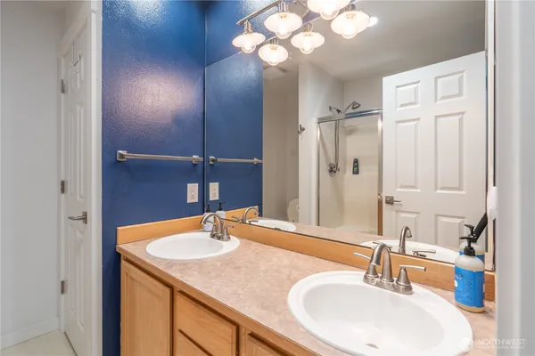 $475,000 | 12704 64th Avenue East, Puyallup, WA 98373